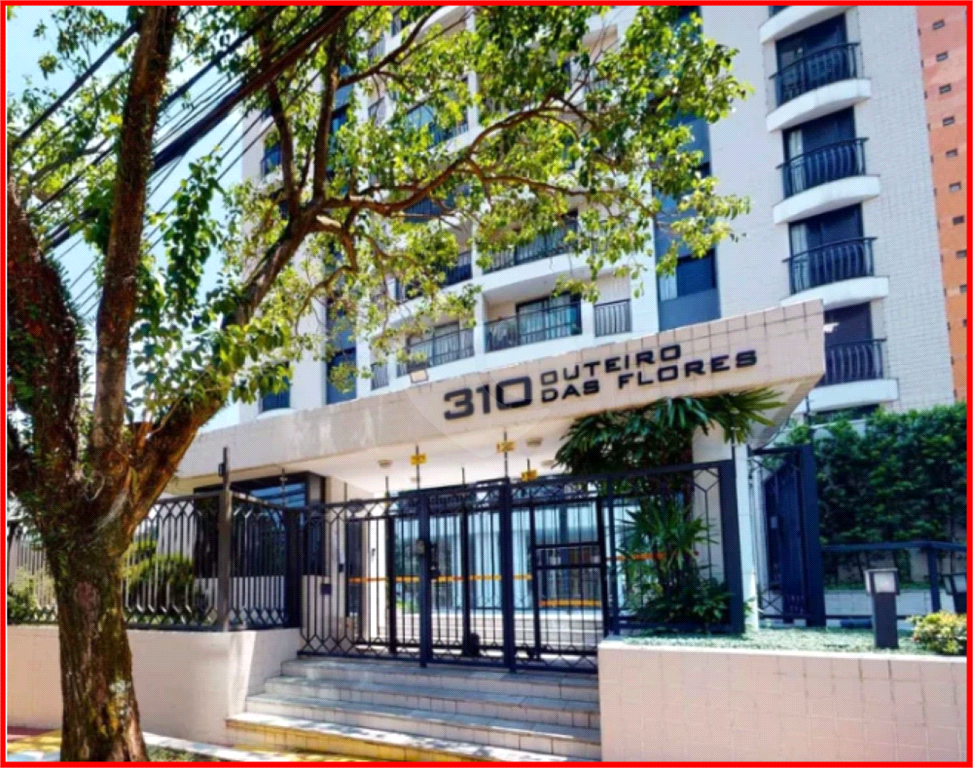APARTAMENTO em ALTO DA LAPA