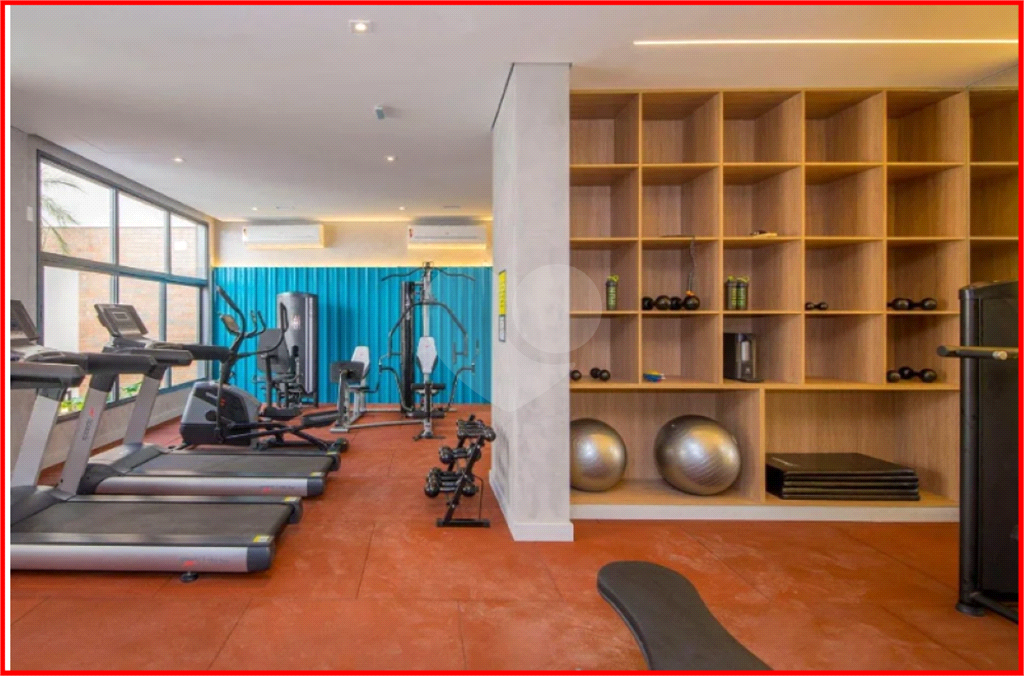 APARTAMENTO em CENTRO