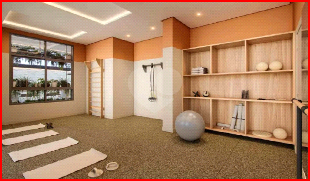 APARTAMENTO em CENTRO