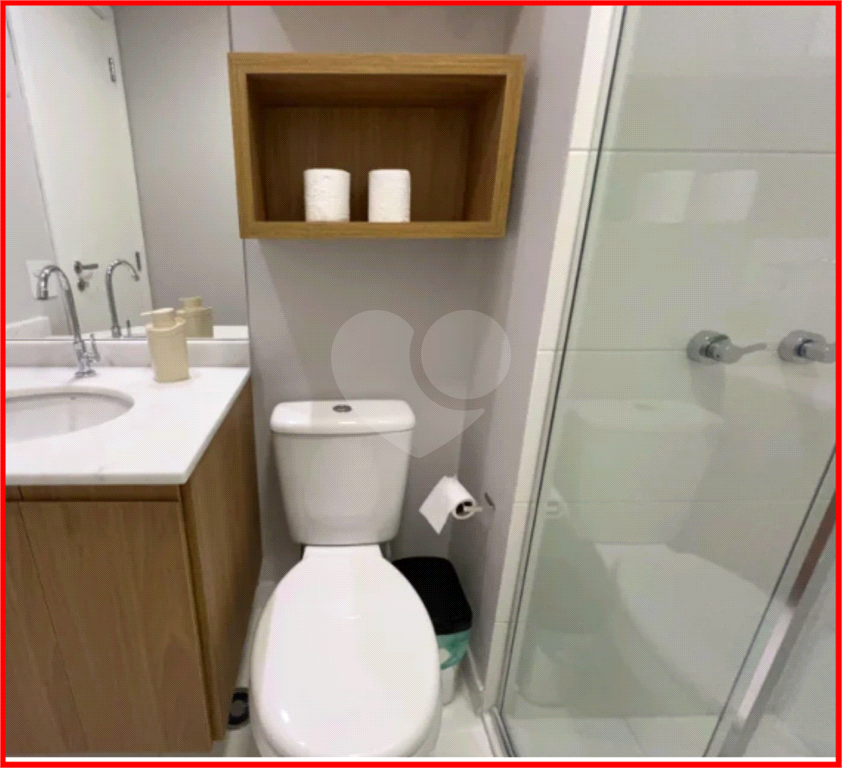APARTAMENTO em CENTRO