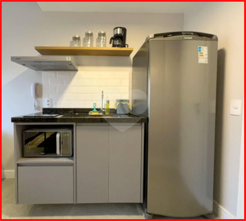 APARTAMENTO em CENTRO