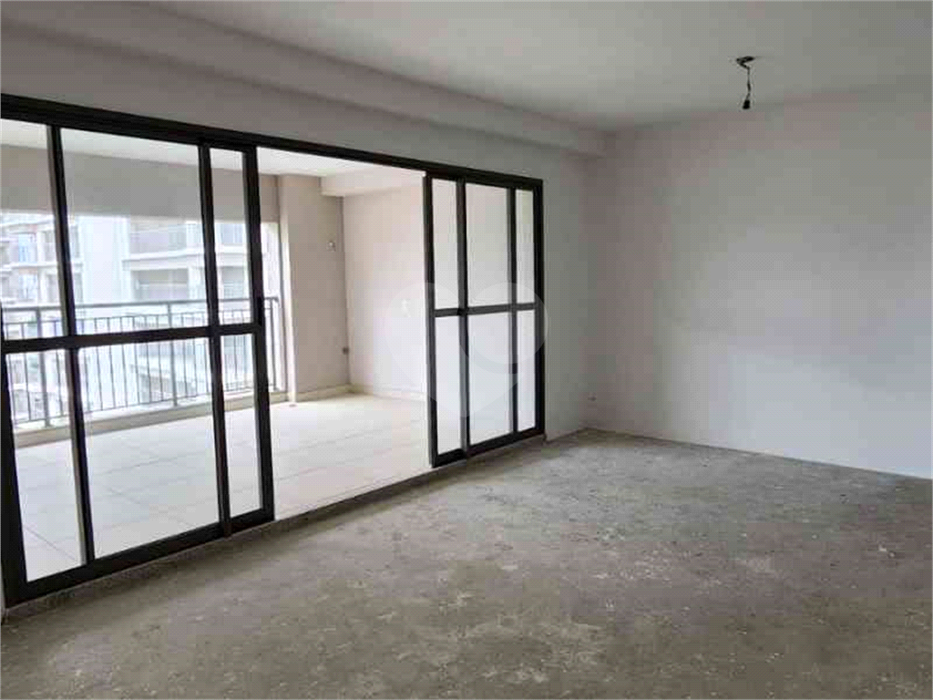 APARTAMENTO em TUCURUVI