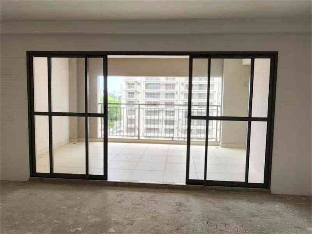 APARTAMENTO em TUCURUVI