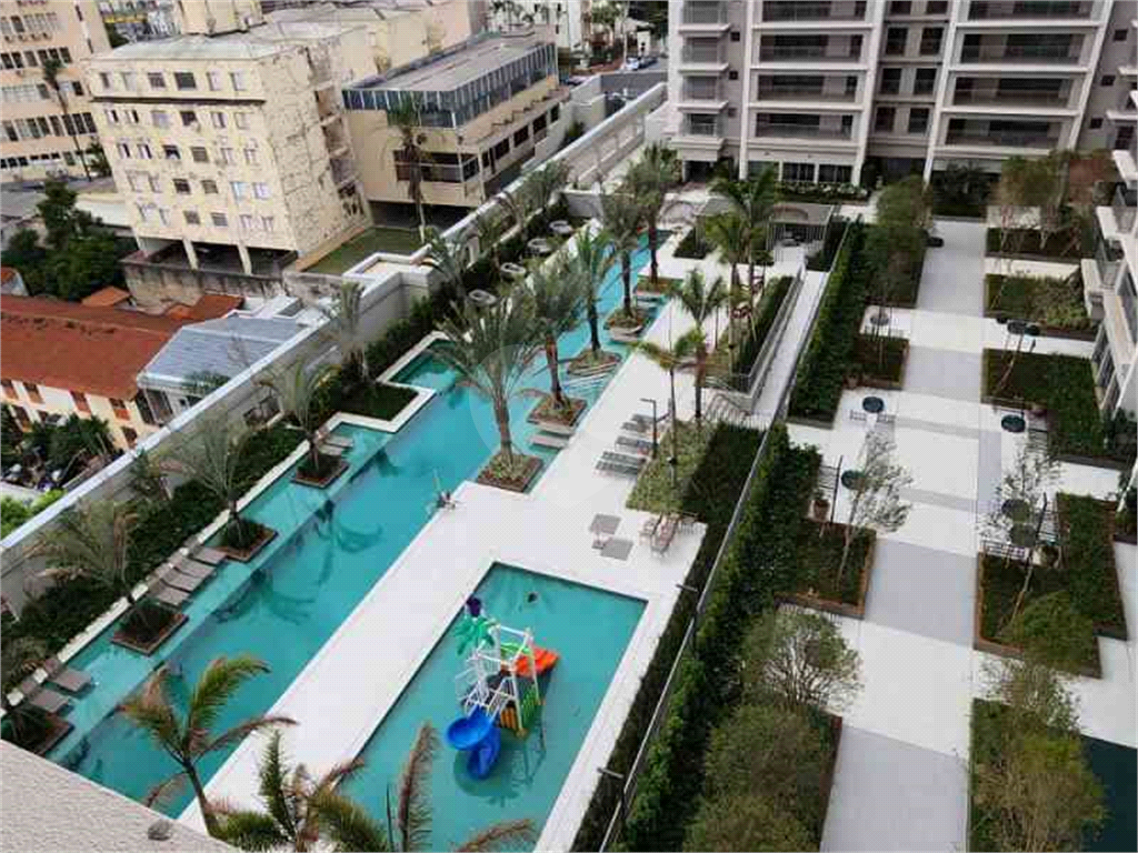 APARTAMENTO em TUCURUVI