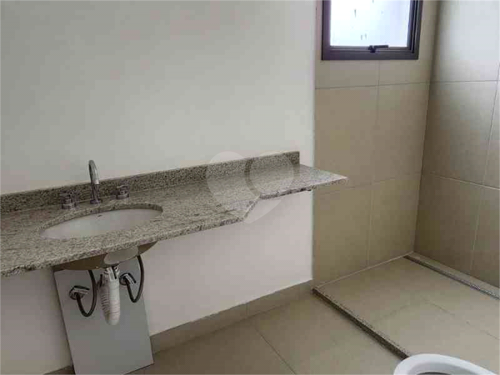 APARTAMENTO em TUCURUVI