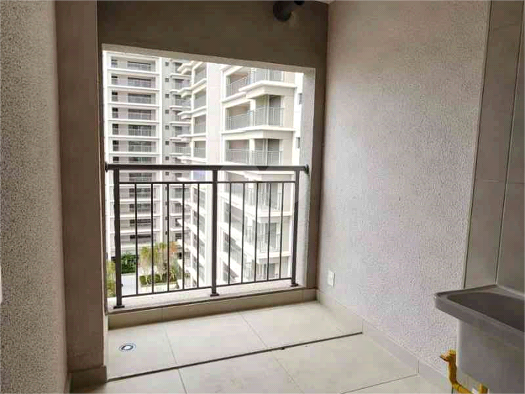 APARTAMENTO em TUCURUVI