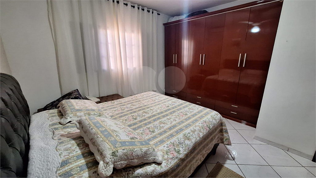 Casa à venda com 3 quartos, 175m² - Foto 14