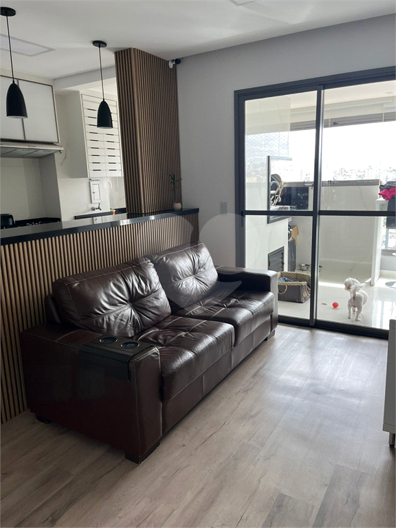 Apartamento à venda com 2 quartos, 71m² - Foto 3