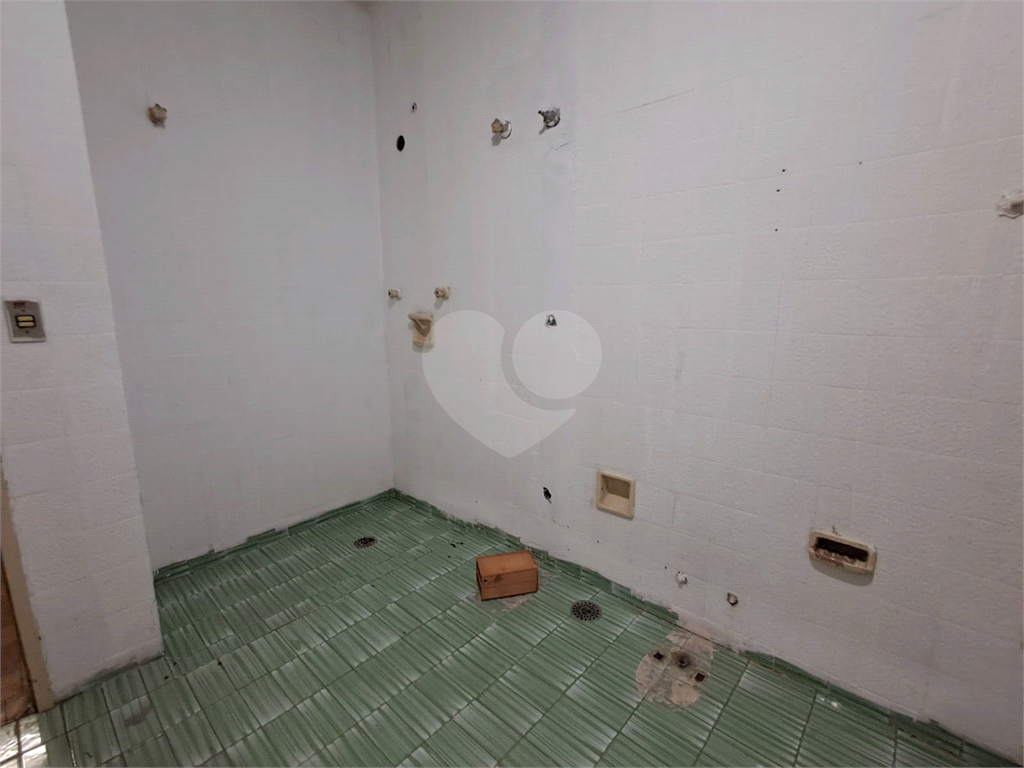 Imóvel de 282m² com 5 salas, 10 vagas de garagem Pinheiros