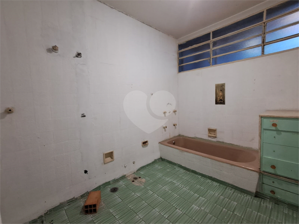 Imóvel de 282m² com 5 salas, 10 vagas de garagem Pinheiros