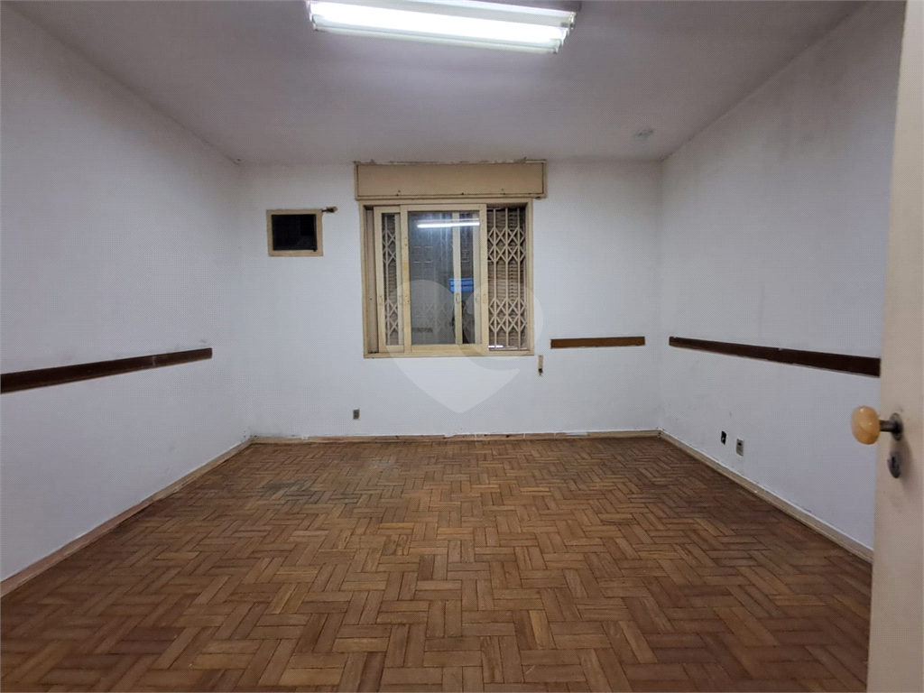Imóvel de 282m² com 5 salas, 10 vagas de garagem Pinheiros