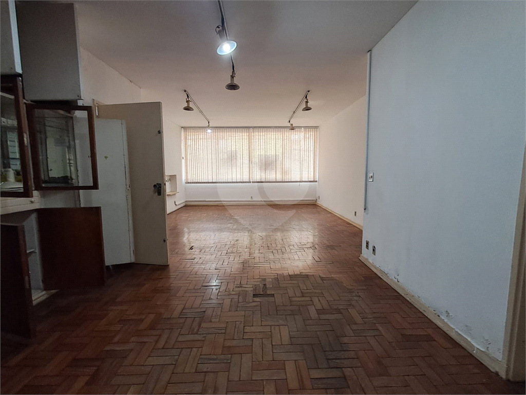 Imóvel de 282m² com 5 salas, 10 vagas de garagem Pinheiros