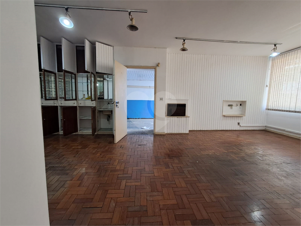 Imóvel de 282m² com 5 salas, 10 vagas de garagem Pinheiros