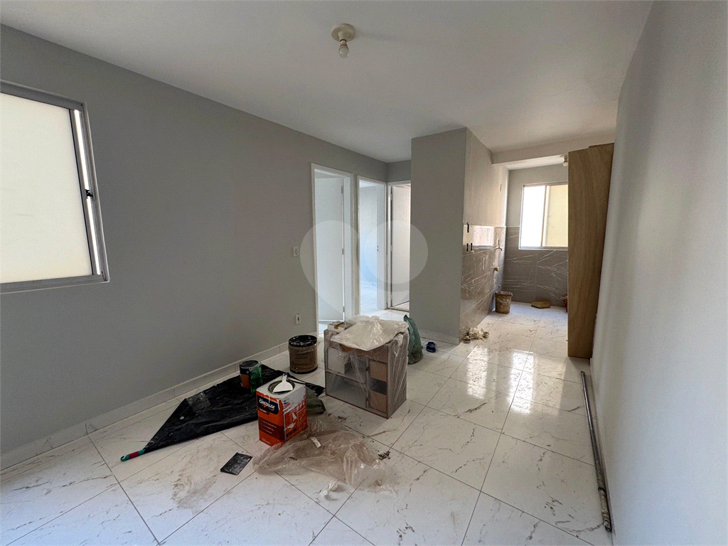 Apartamento à venda com 2 quartos, 42m² - Foto 1