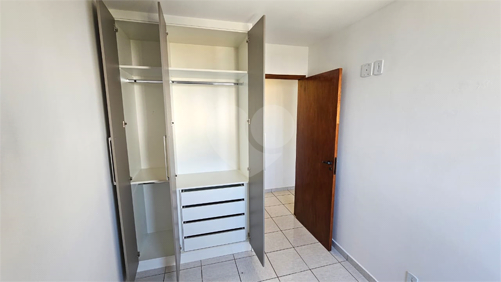 Apartamento à venda e aluguel com 3 quartos, 80m² - Foto 27