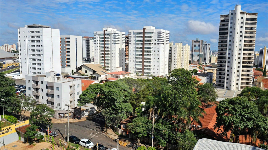 Apartamento à venda e aluguel com 3 quartos, 80m² - Foto 12