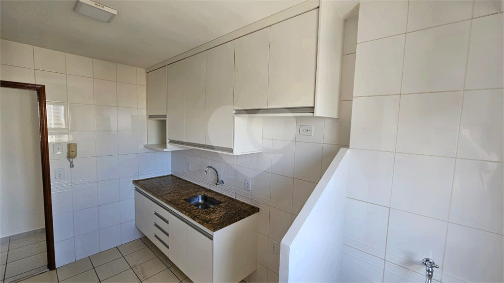 Apartamento à venda e aluguel com 3 quartos, 80m² - Foto 6