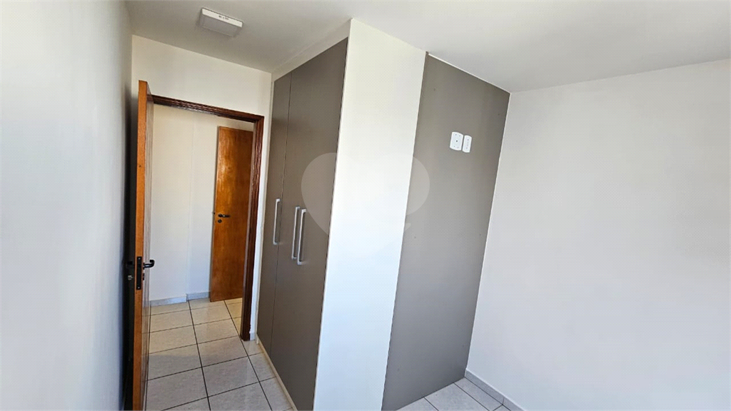 Apartamento à venda e aluguel com 3 quartos, 80m² - Foto 21