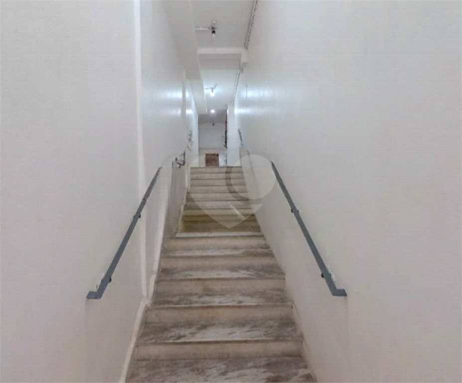 APARTAMENTO em BELA VISTA