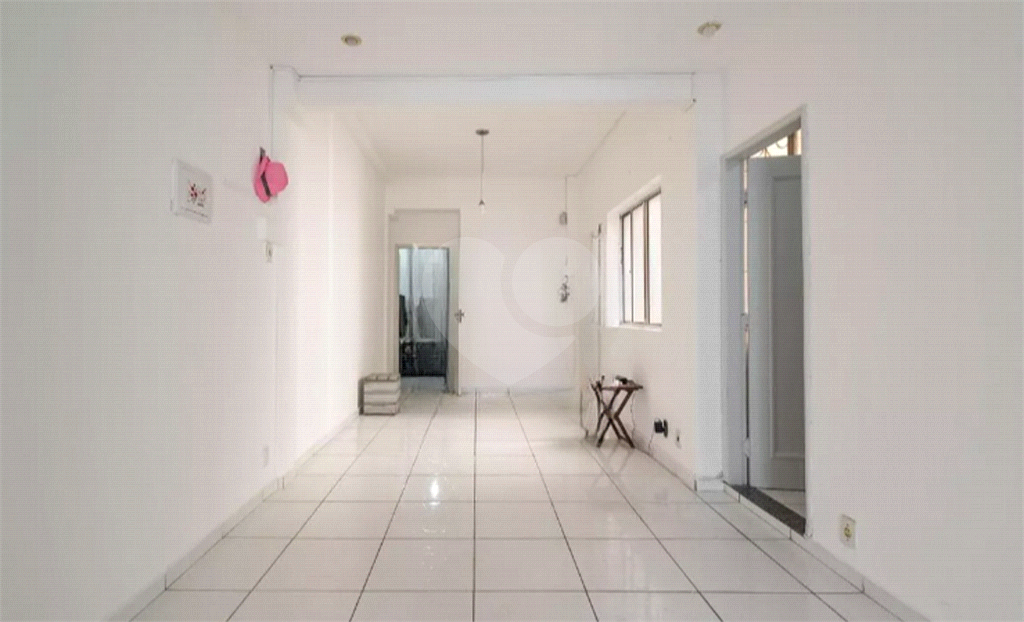 APARTAMENTO em BELA VISTA