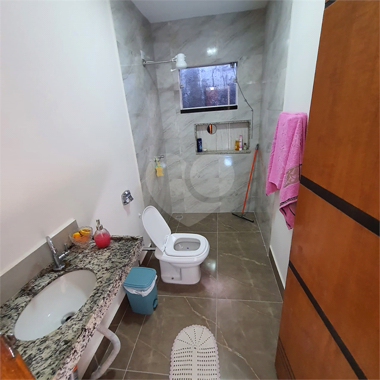 Casa à venda com 2 quartos, 100m² - Foto 3