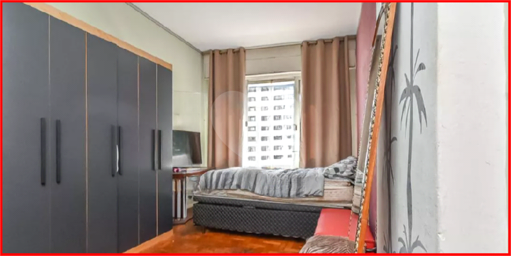 APARTAMENTO em HIGIENÓPOLIS