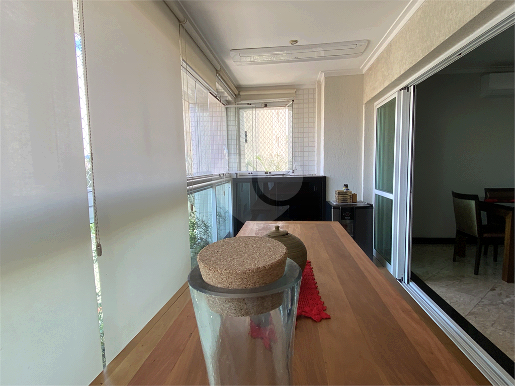 Apartamento mobiliado para venda na Água Fria 