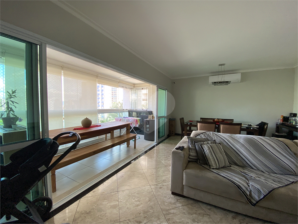 Apartamento mobiliado para venda na Água Fria 