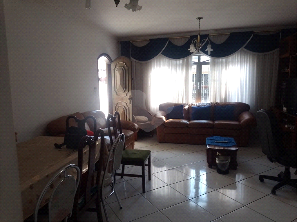 Sobrado à venda com 3 quartos, 186m² - Foto 6