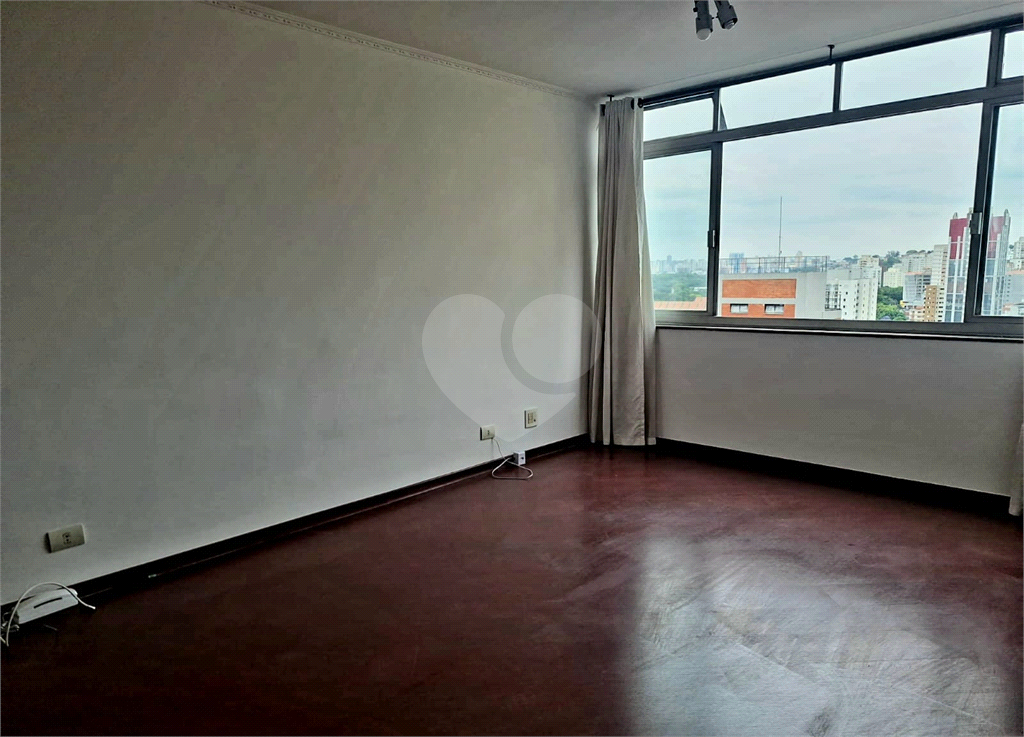 Apartamento à venda com 3 quartos, 82m² - Foto 3