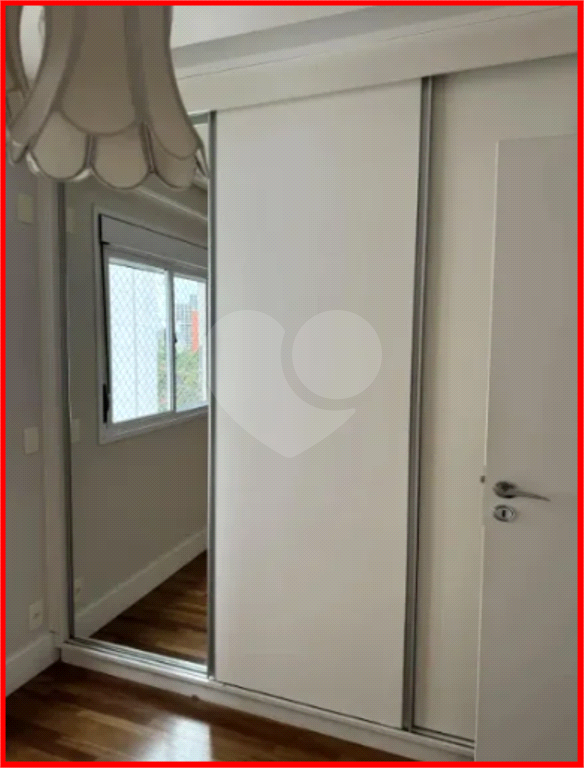 APARTAMENTO em PINHEIROS