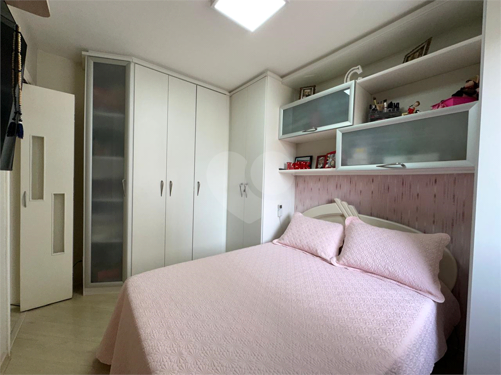 Apartamento à venda com 2 quartos, 74m² - Foto 40