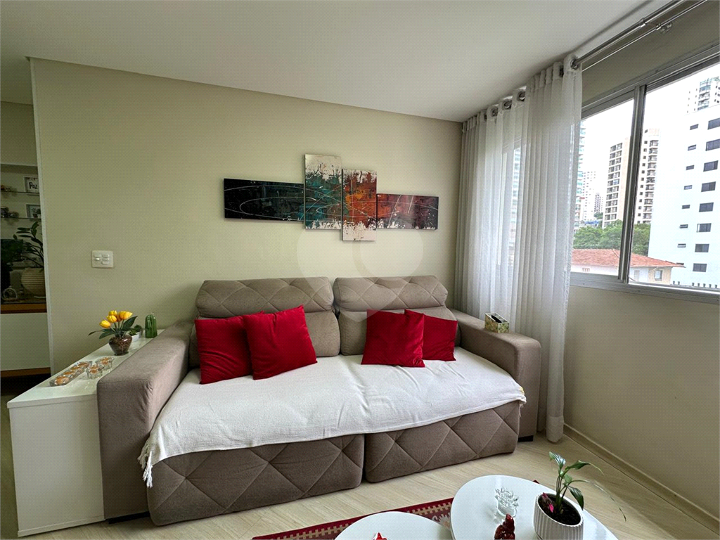 Apartamento à venda com 2 quartos, 74m² - Foto 5