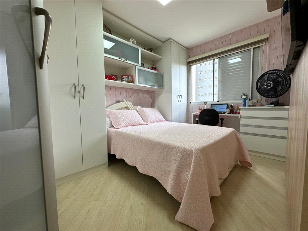 Apartamento à venda com 2 quartos, 74m² - Foto 37