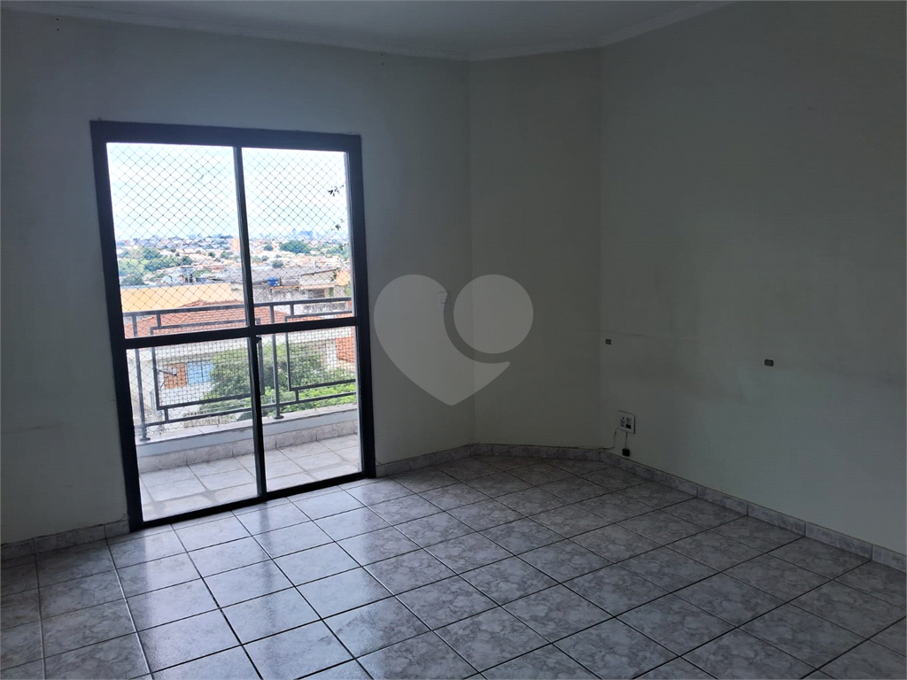 Apartamento à venda com 3 quartos, 71m² - Foto 1