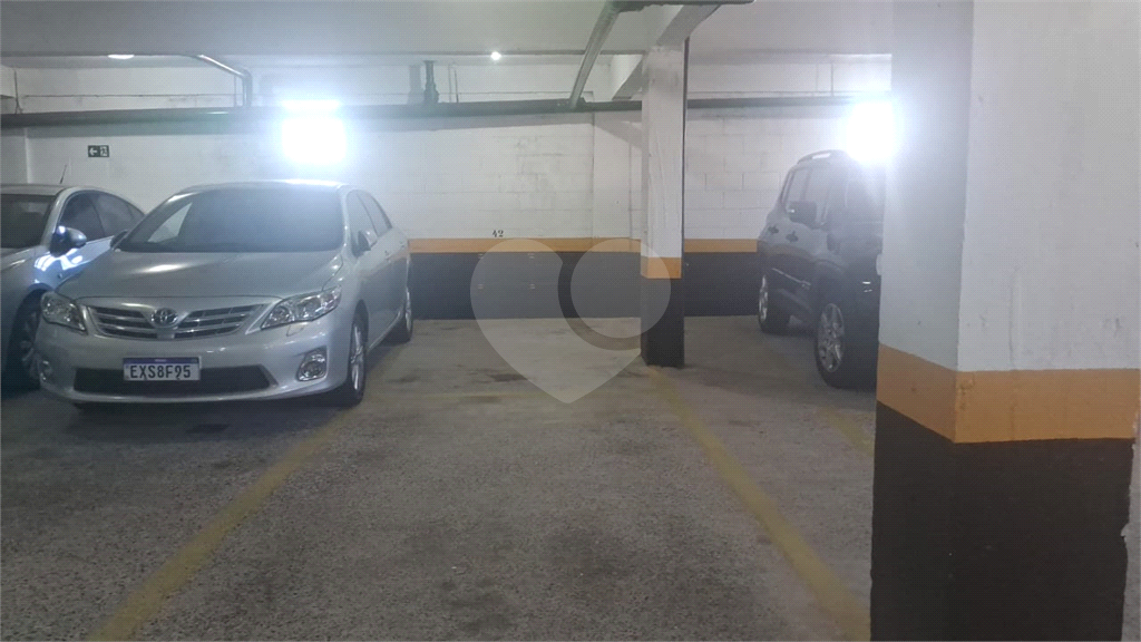 Apartamento à venda com 3 quartos, 71m² - Foto 23