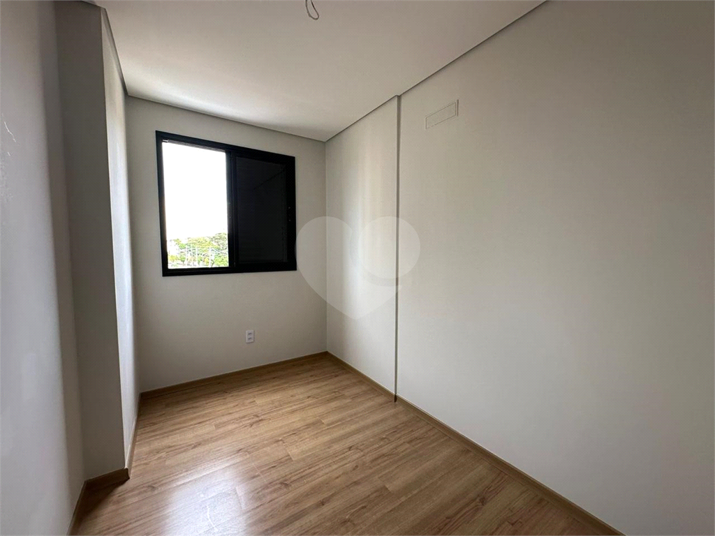 Apartamento à venda com 2 quartos, 70m² - Foto 25