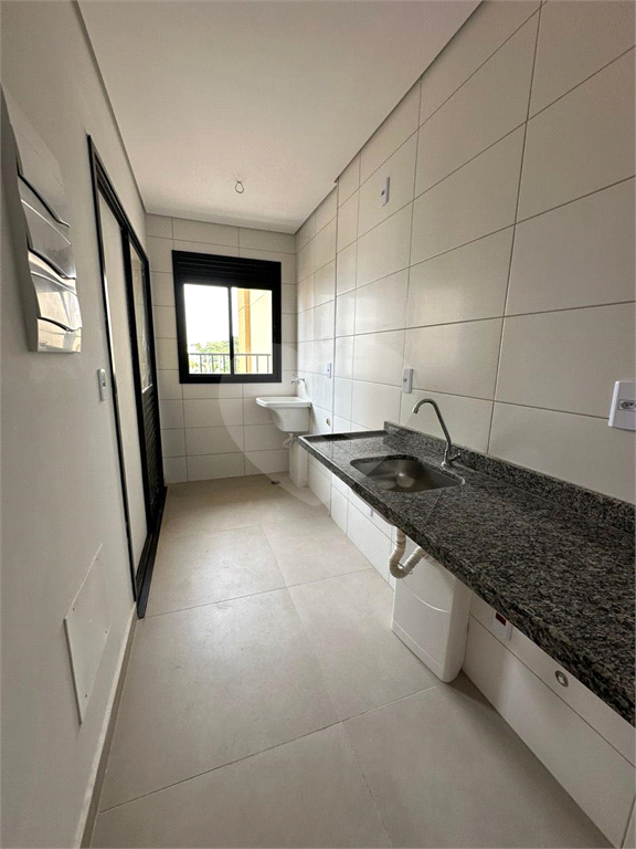 Apartamento à venda com 2 quartos, 70m² - Foto 34