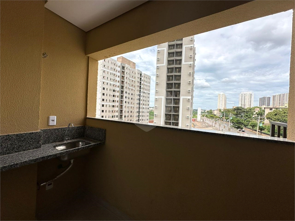 Apartamento à venda com 2 quartos, 70m² - Foto 31