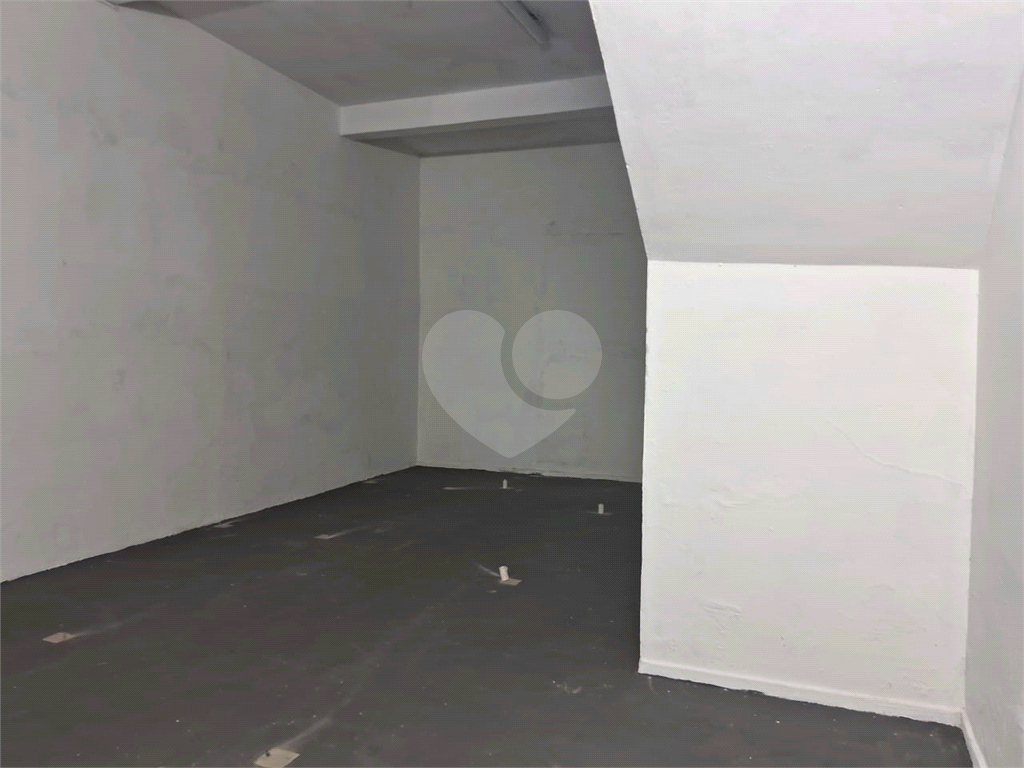 Oportunidade excelente predio comercial ou Salão comercial na Avenida Santa Ines