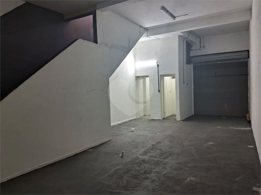 Oportunidade excelente predio comercial ou Salão comercial na Avenida Santa Ines