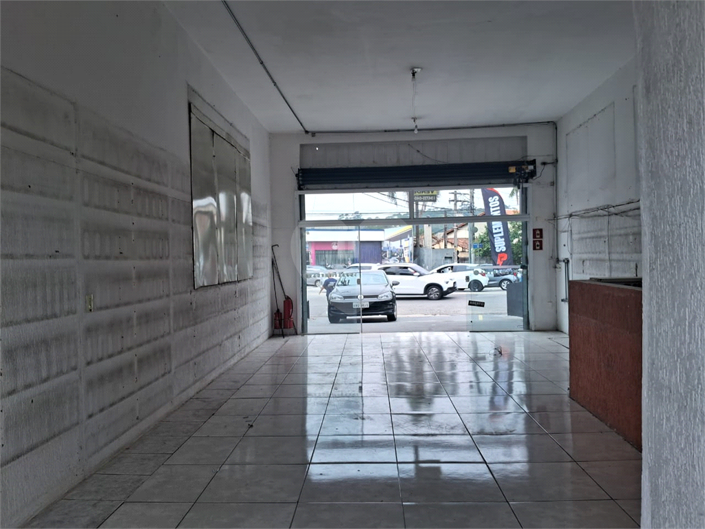 Oportunidade excelente predio comercial ou Salão comercial na Avenida Santa Ines