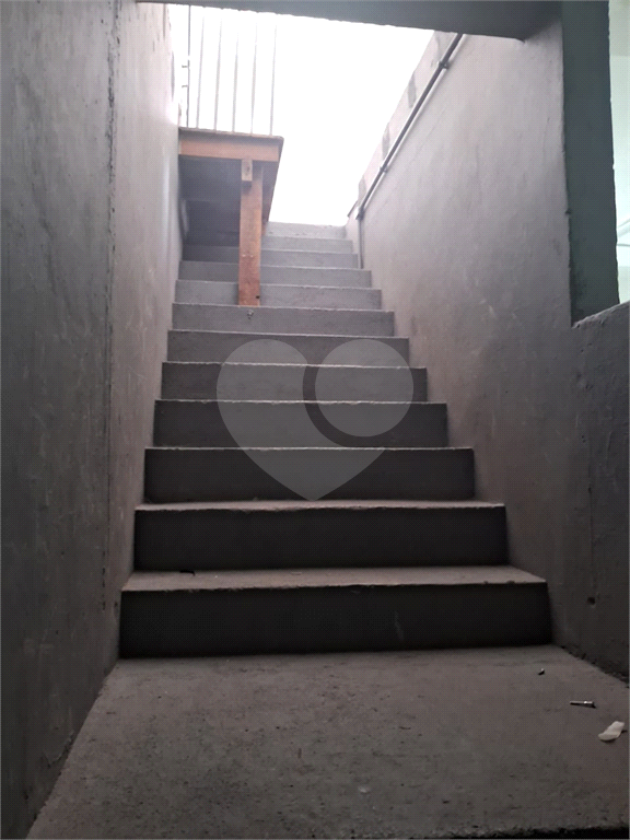 Oportunidade excelente predio comercial ou Salão comercial na Avenida Santa Ines
