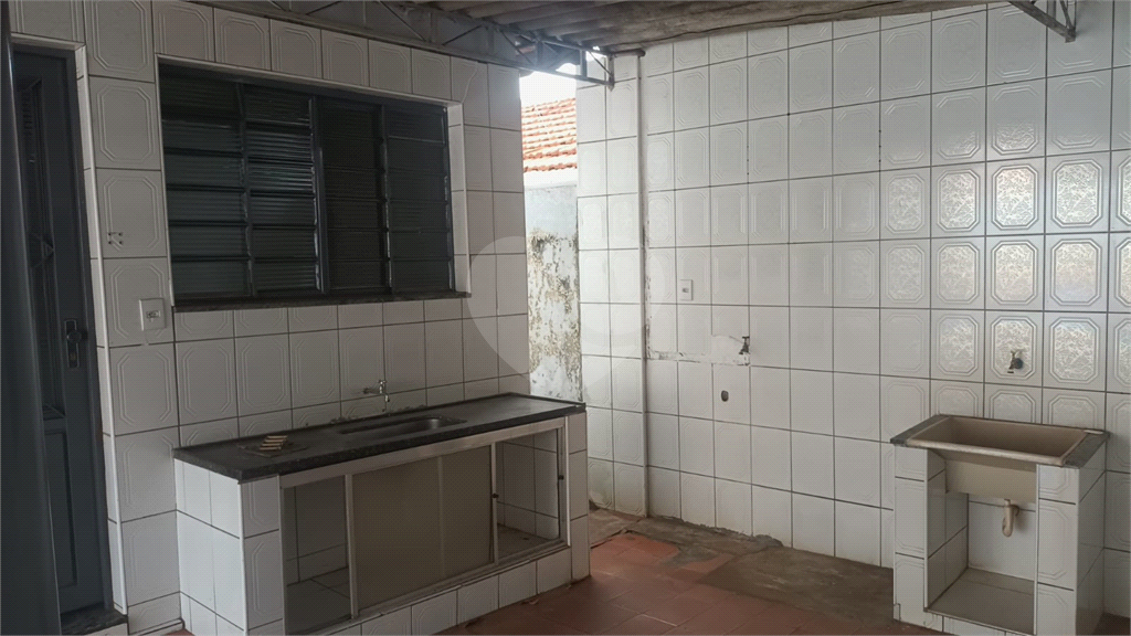 Casa à venda com 3 quartos, 121m² - Foto 7