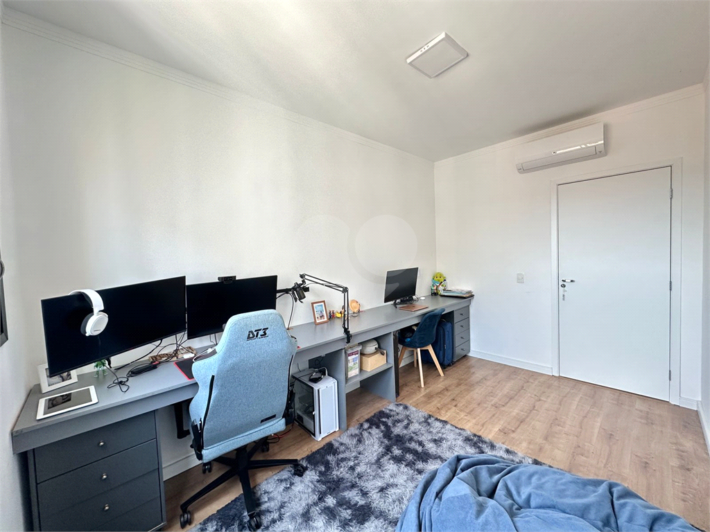 Apartamento para alugar com 2 quartos, 70m² - Foto 18