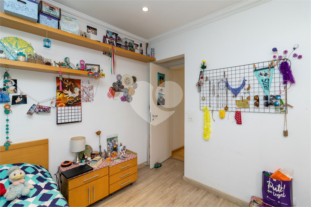 Apartamento Espaçoso e Sofisticado na Melhor Localização da Zona Norte!