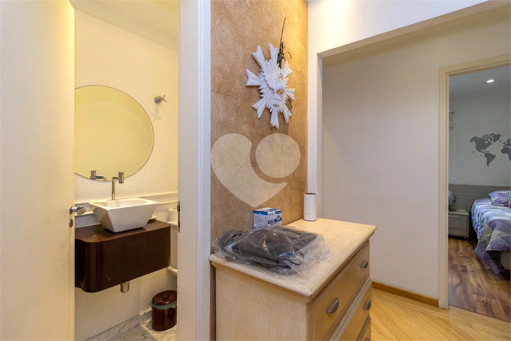 Apartamento Espaçoso e Sofisticado na Melhor Localização da Zona Norte!