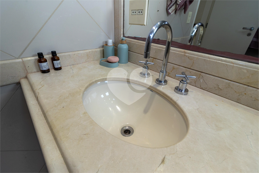 Apartamento Espaçoso e Sofisticado na Melhor Localização da Zona Norte!
