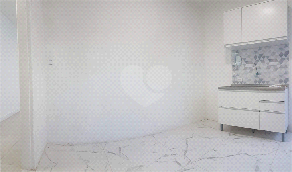 APARTAMENTO em BELA VISTA