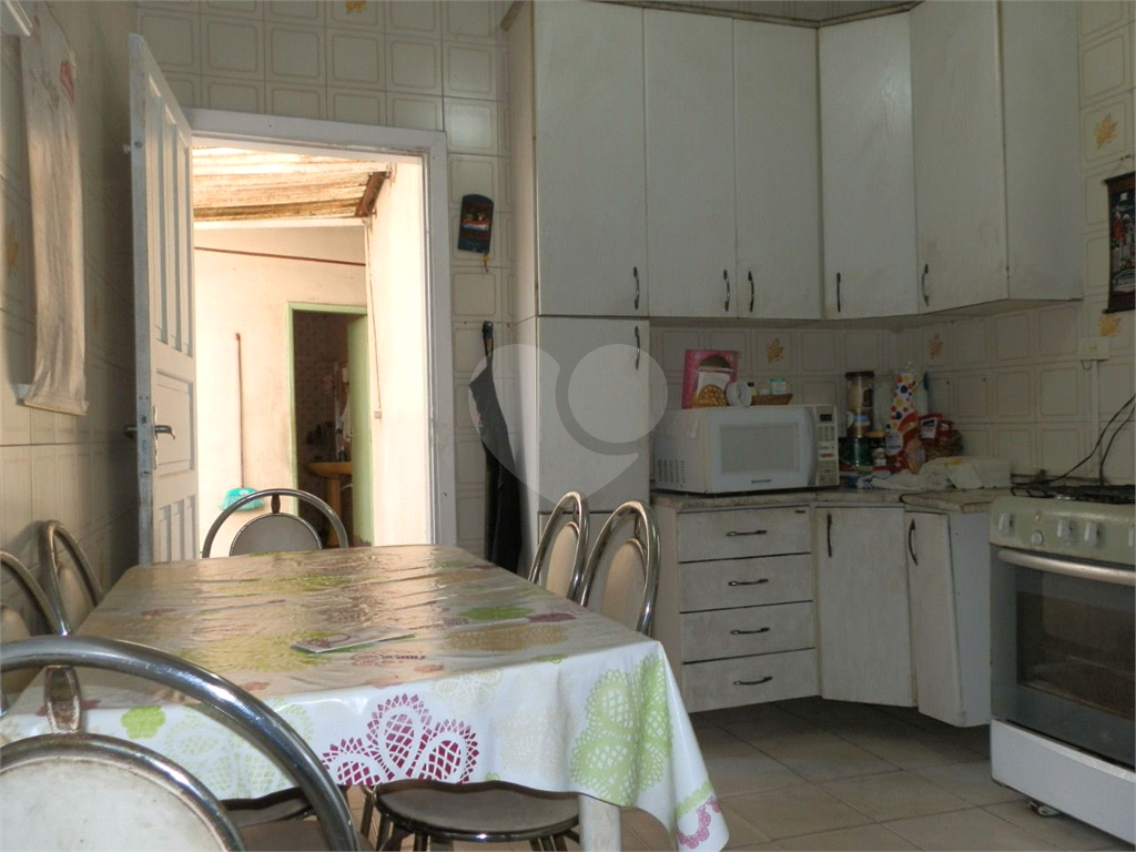 CASA TÉRREA em SAÚDE